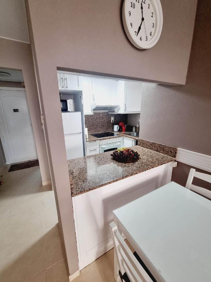 Luxury Evita Apartments In Torrevieja Extérieur photo